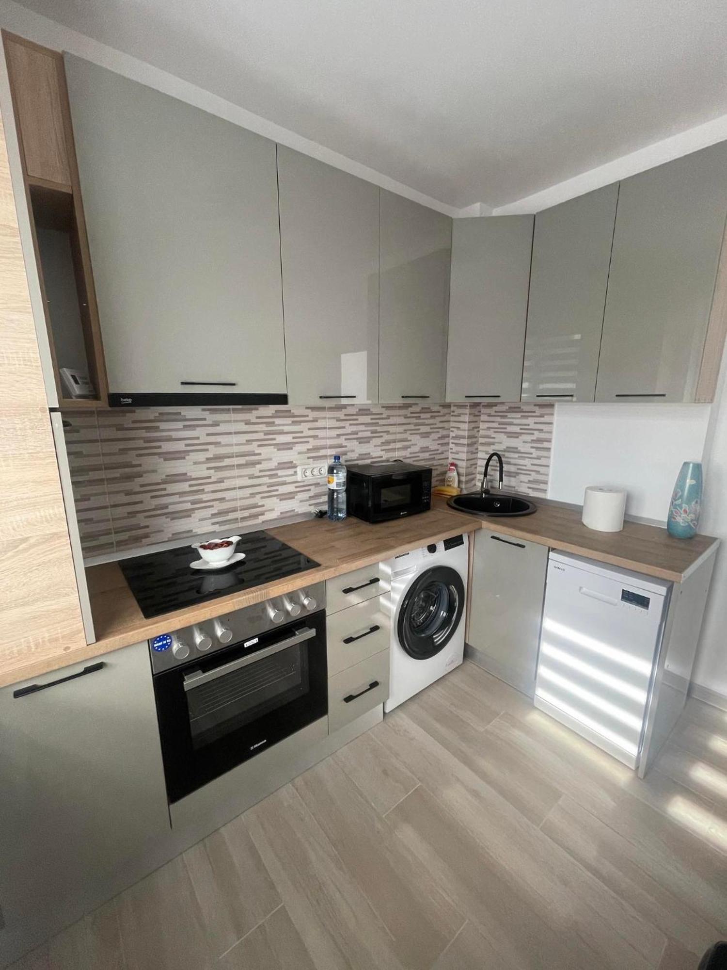 Luxury Apartment Pitesti Ngoại thất bức ảnh